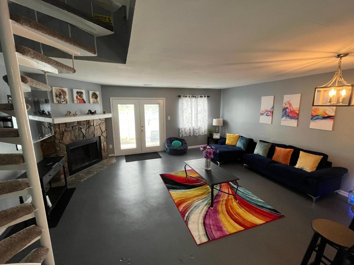 Villa Heart Of Raleigh Esterno foto