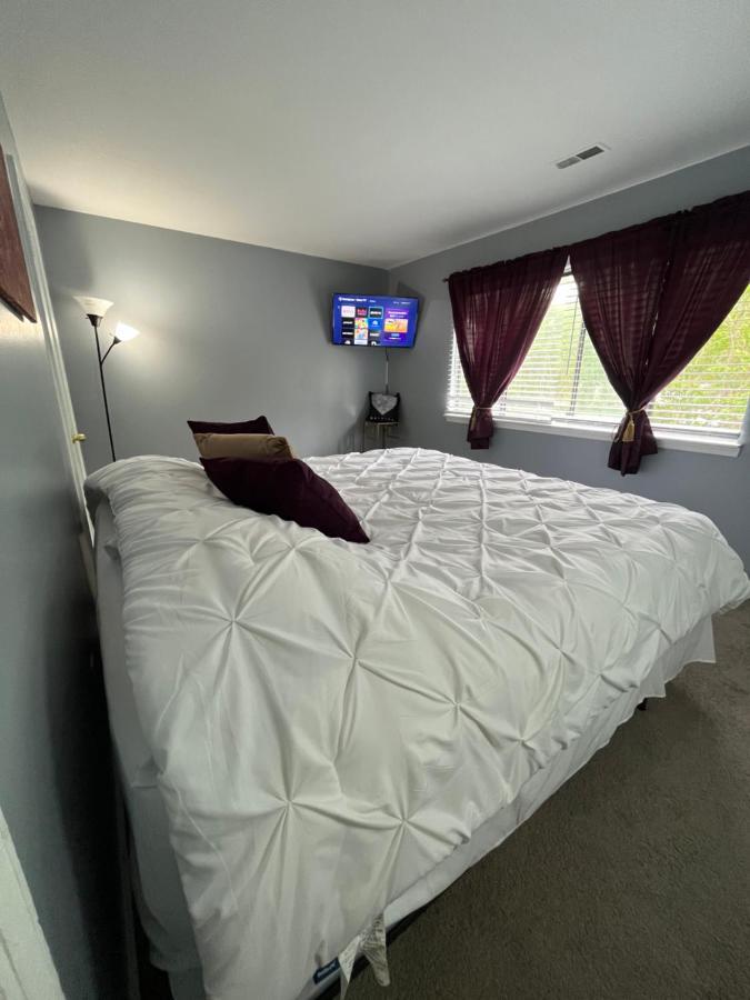 Villa Heart Of Raleigh Esterno foto